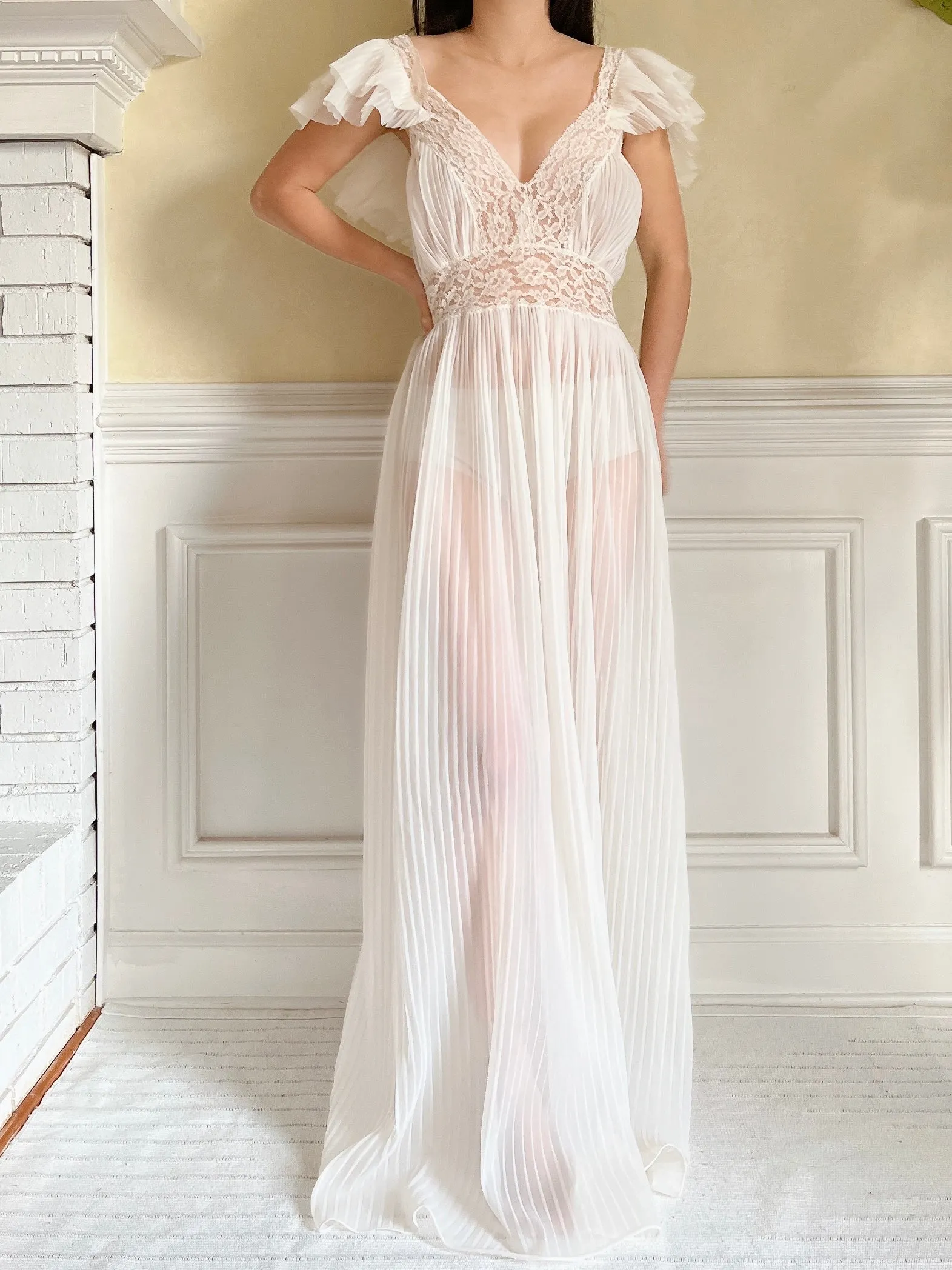 1950s Pleated Nylon Slip Dress - M