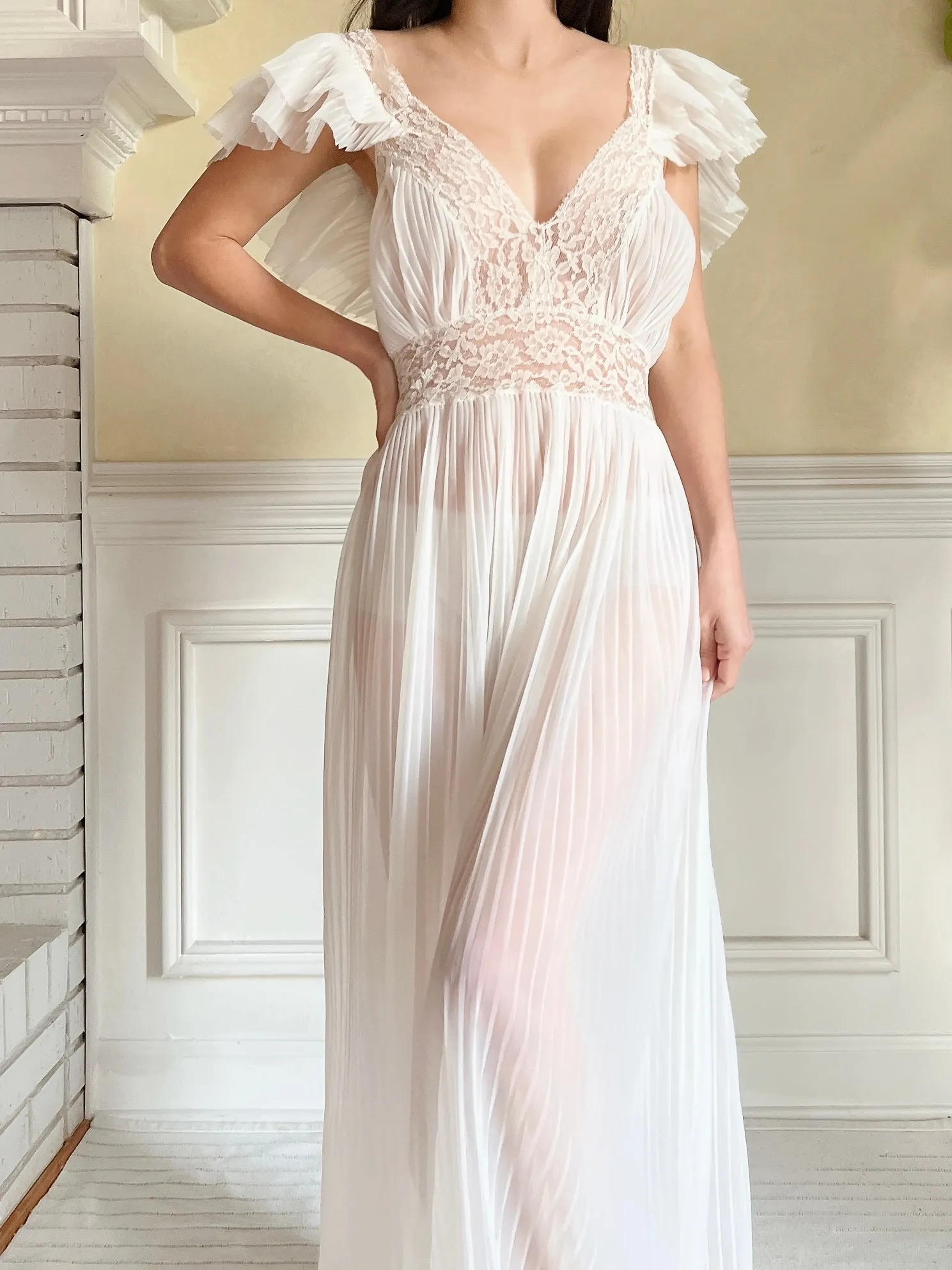 1950s Pleated Nylon Slip Dress - M