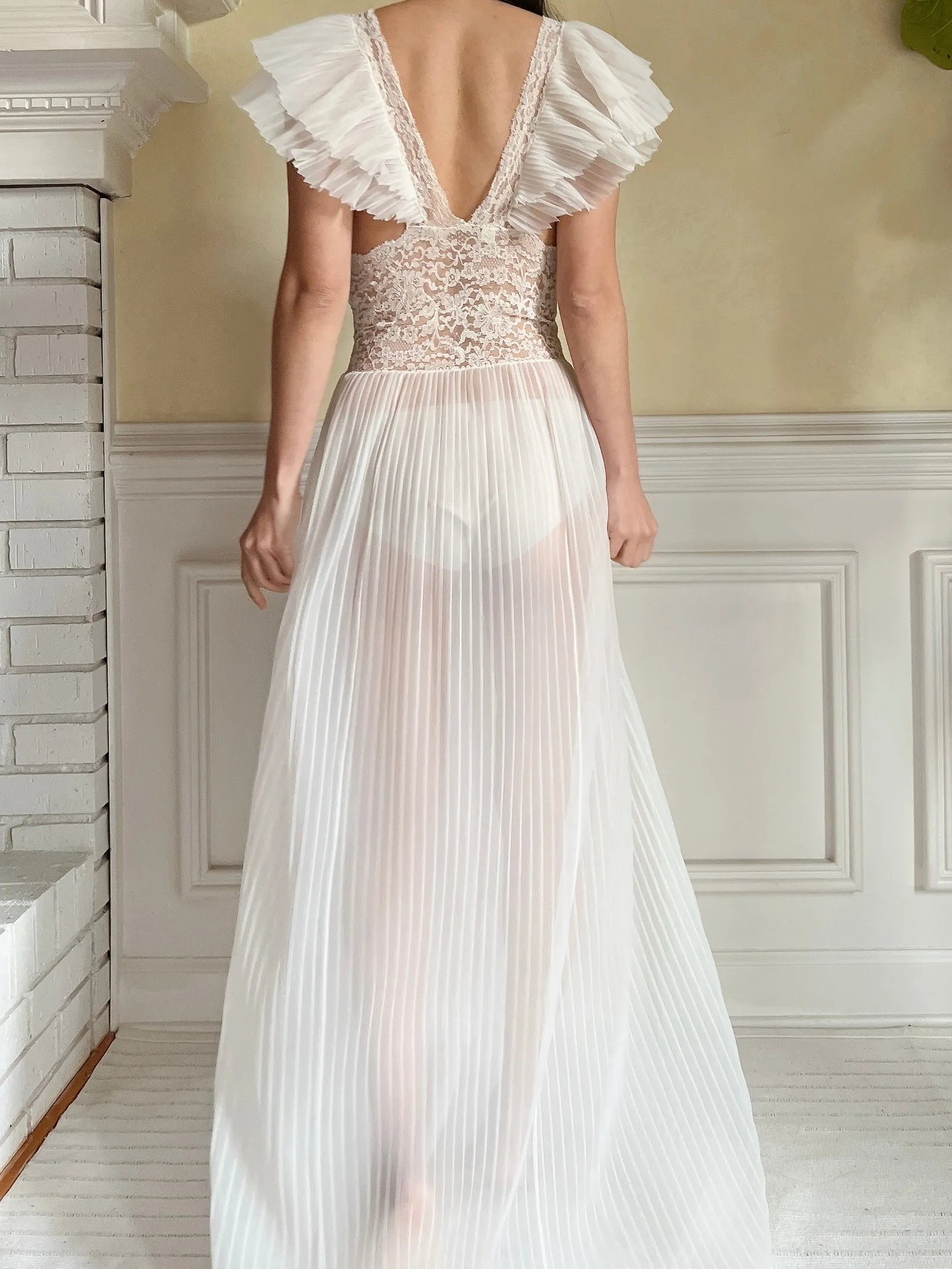 1950s Pleated Nylon Slip Dress - M
