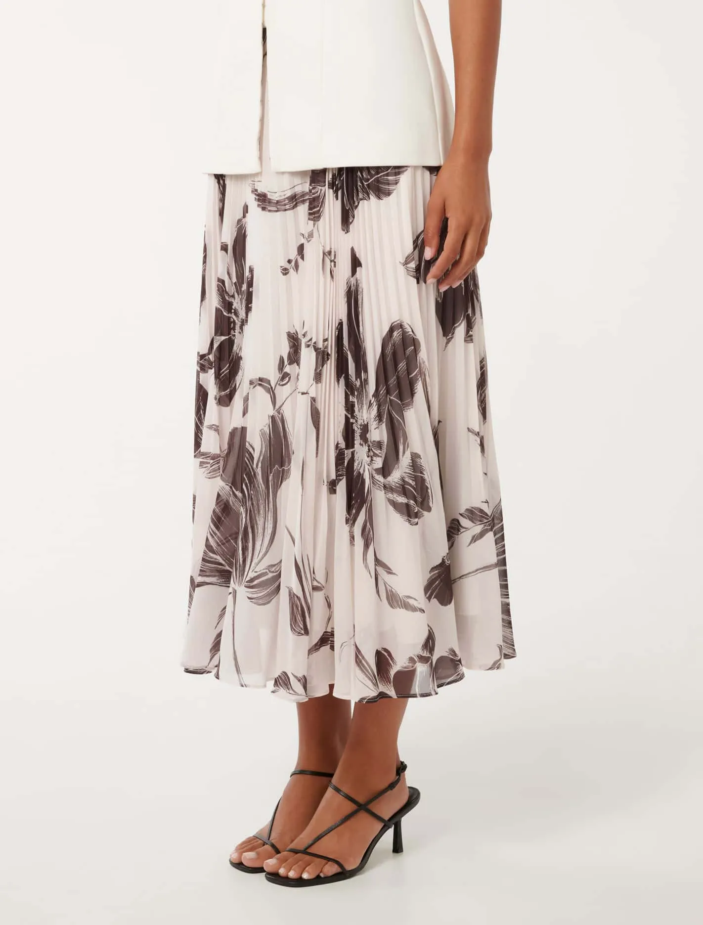 Aurora Pleated Skirt