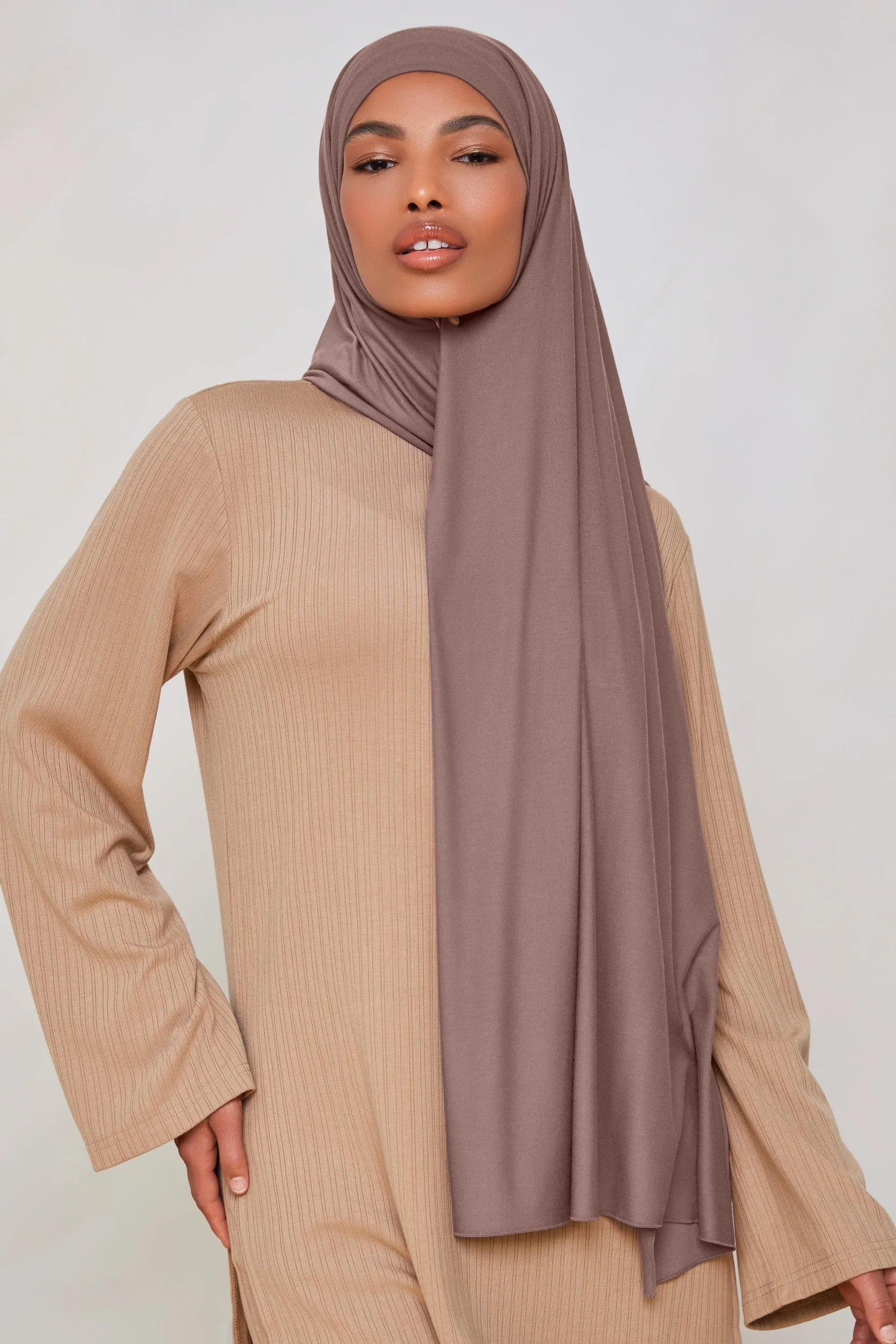 Bamboo Jersey Hijab - Deep Taupe