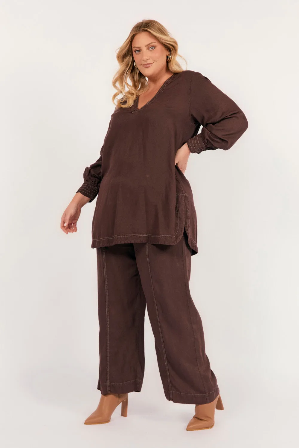 Breezy Tencel Relaxed Pant in Chocolate