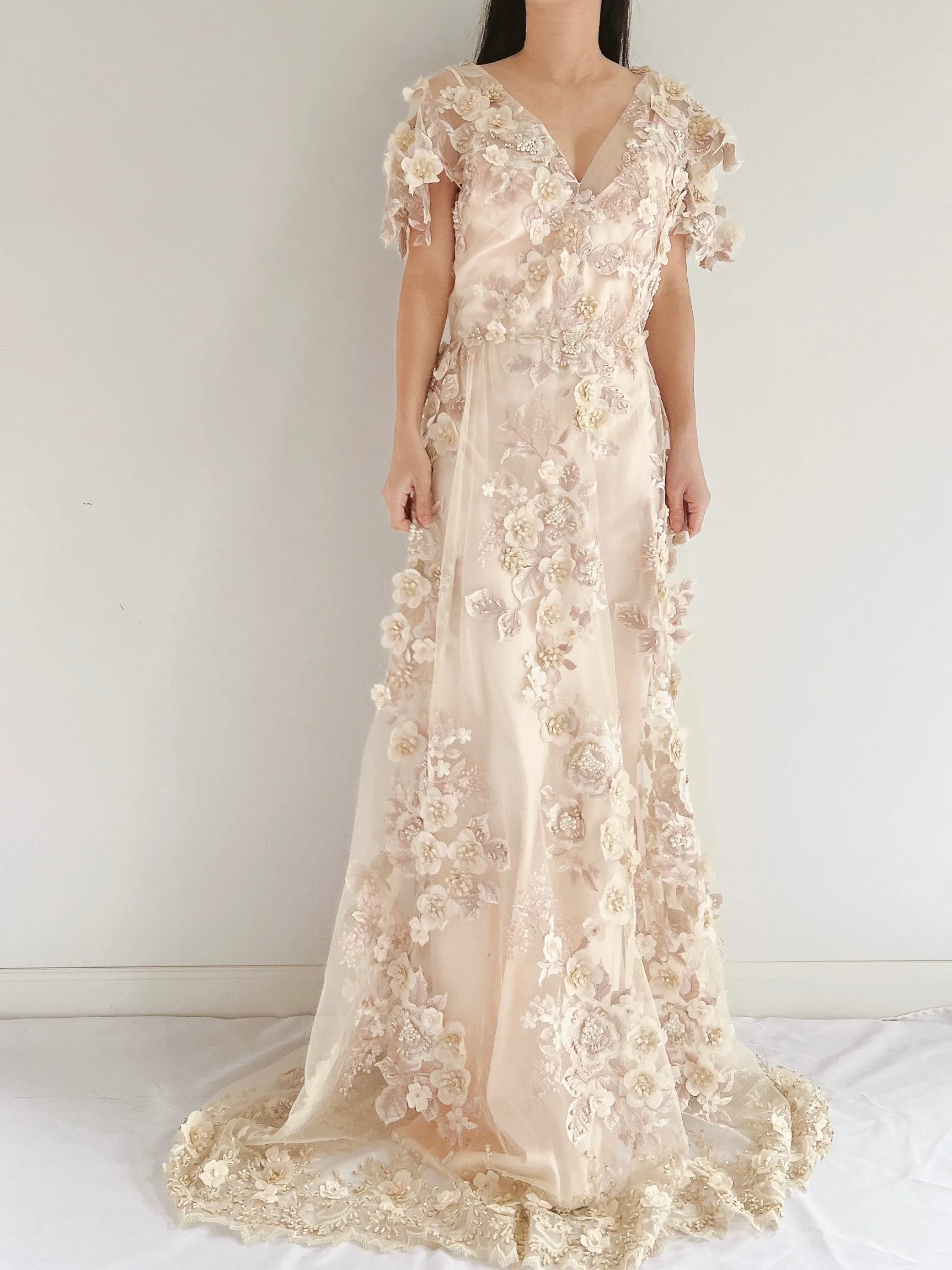 GOSSAMER Embroidered Cap Sleeves Gown - S/M