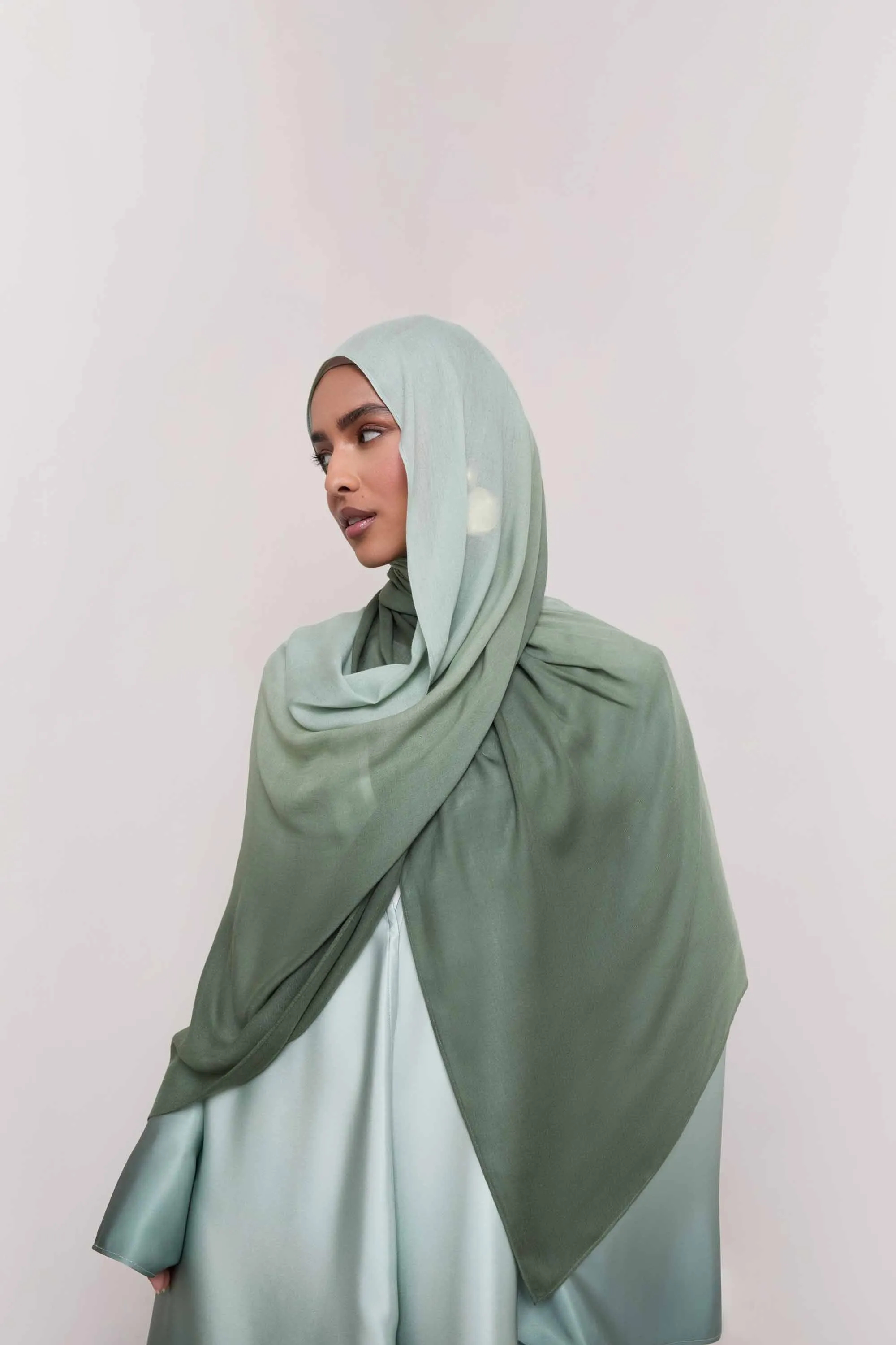 Ombre Modal Hijab - Dark Olive