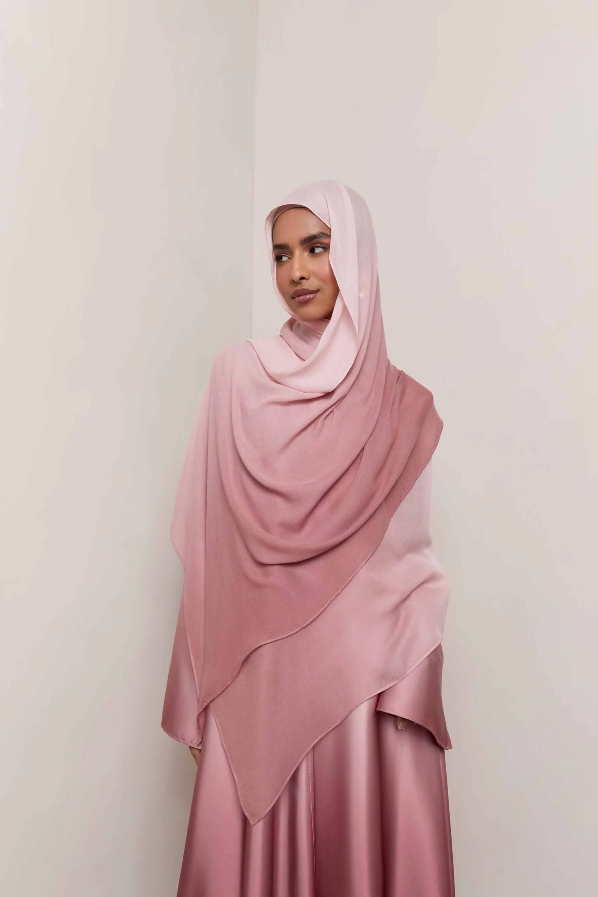 Ombre Modal Hijab - Pink Pearl