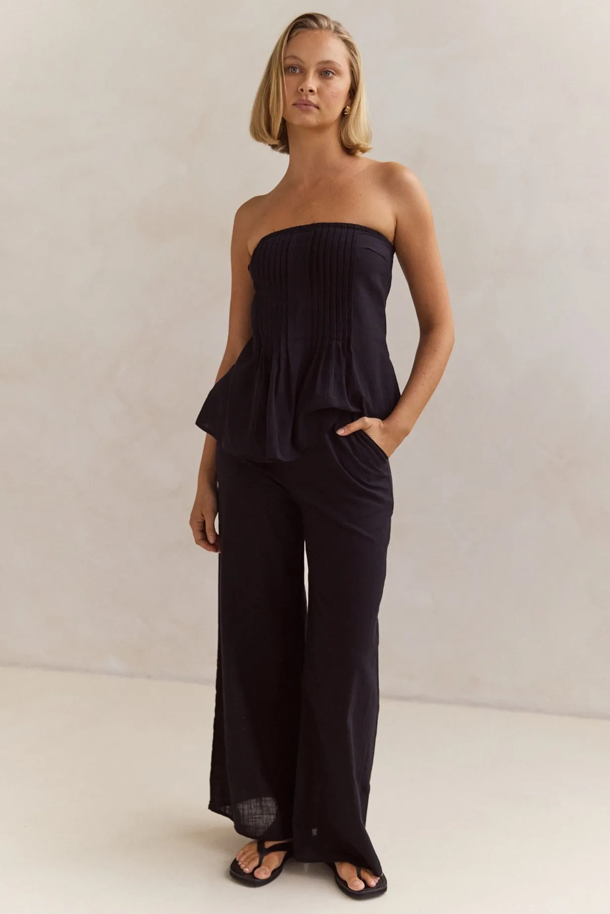 Tucker Set (Black)