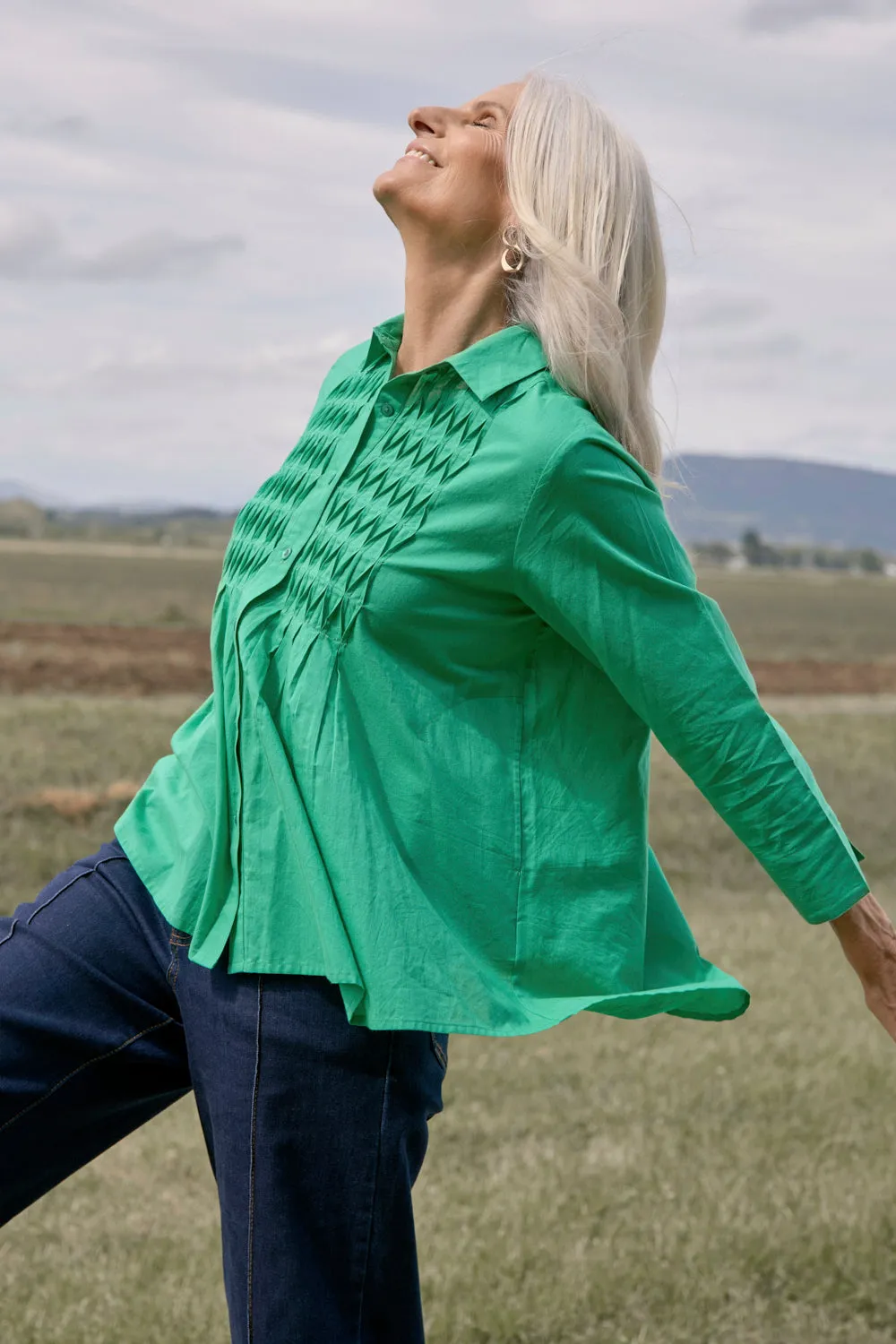 Vivienne Pintuck Blouse in Emerald