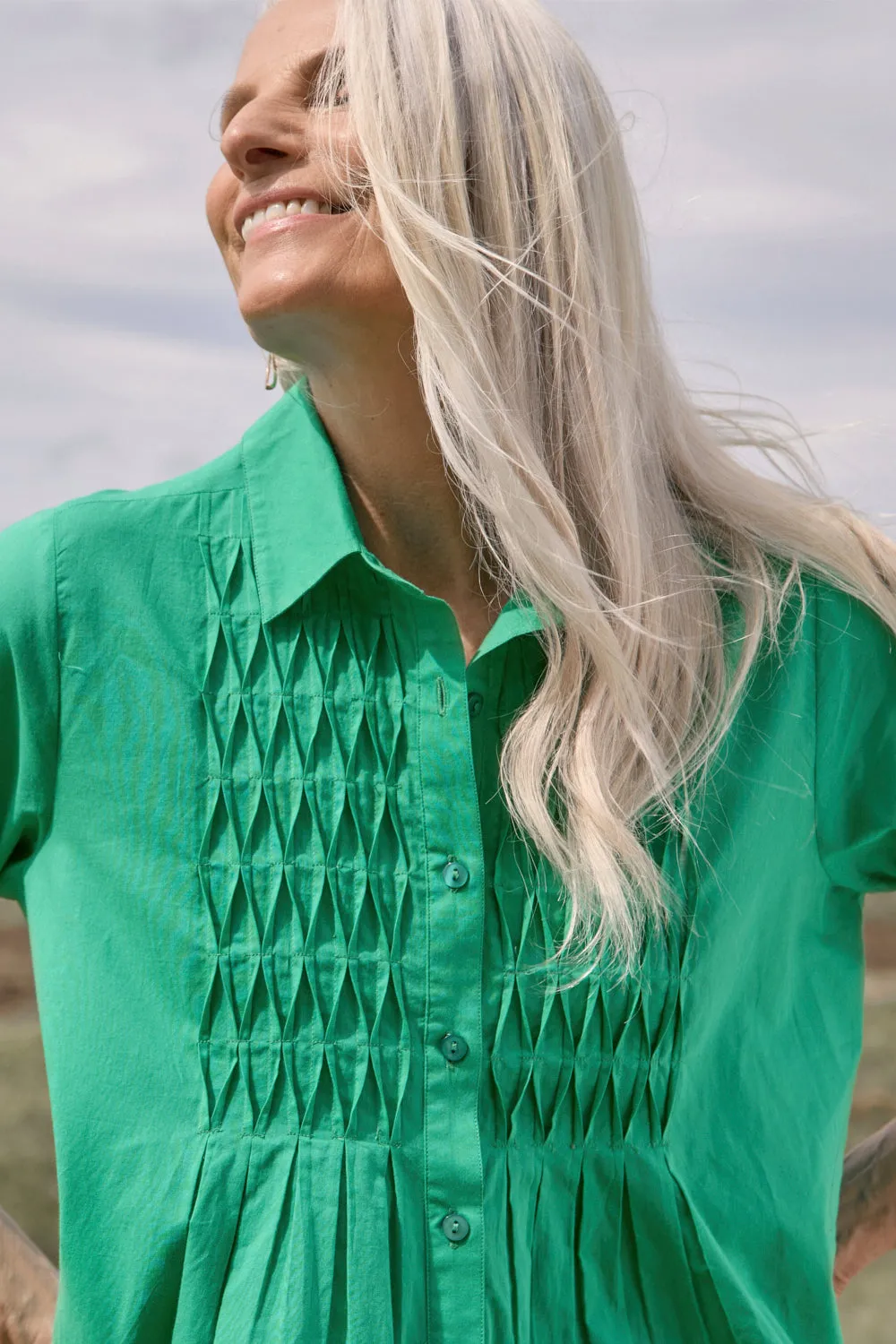 Vivienne Pintuck Blouse in Emerald